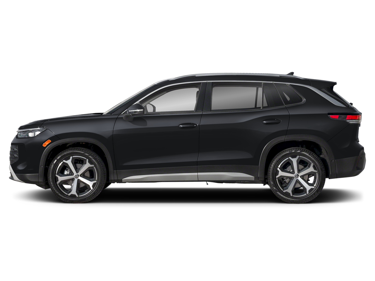 2026 Volkswagen Tiguan SE - Photo 3