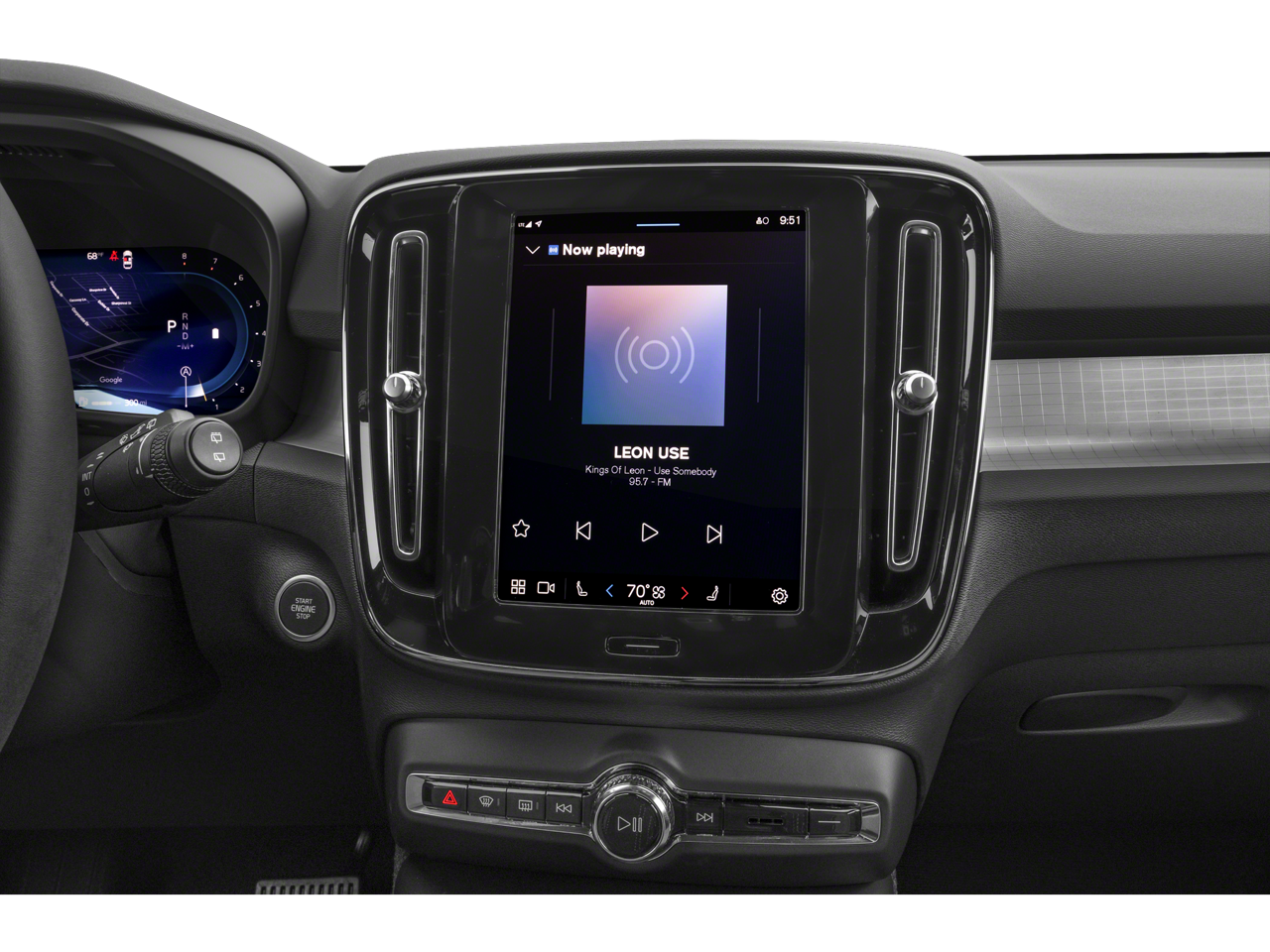 2025 Volvo XC40 Core Bright Theme