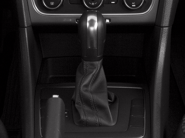 2014 Volkswagen Passat TDI SE w/Sunroof