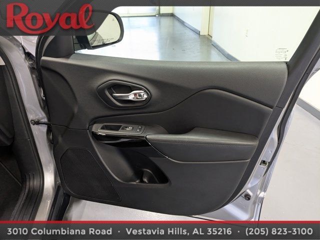 2020 Jeep Cherokee Altitude