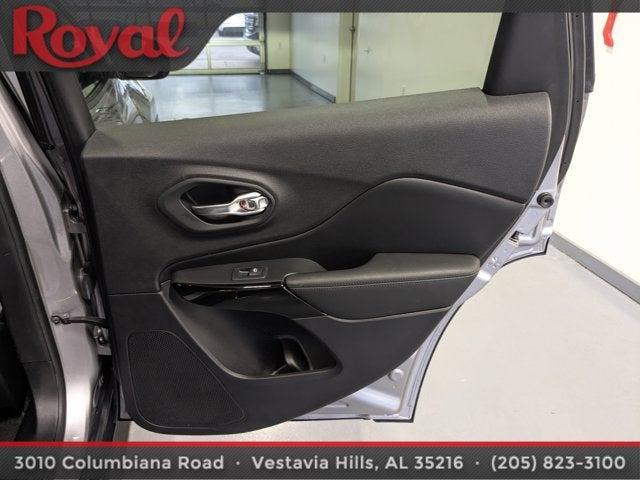 2020 Jeep Cherokee Altitude