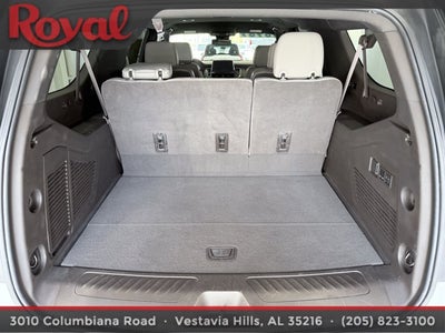 2024 GMC Yukon XL SLT