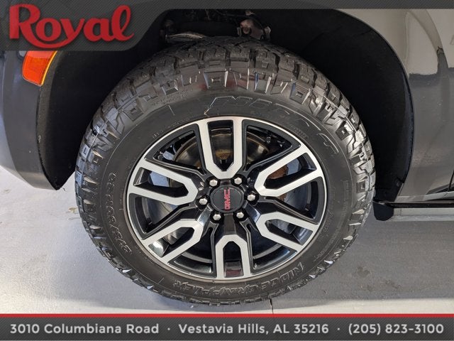 2023 GMC Yukon AT4