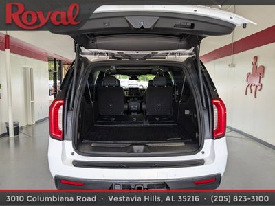 2023 GMC Yukon XL AT4