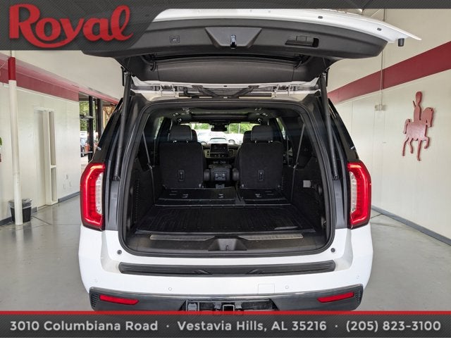 2023 GMC Yukon XL AT4