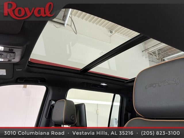 2022 GMC Yukon XL AT4