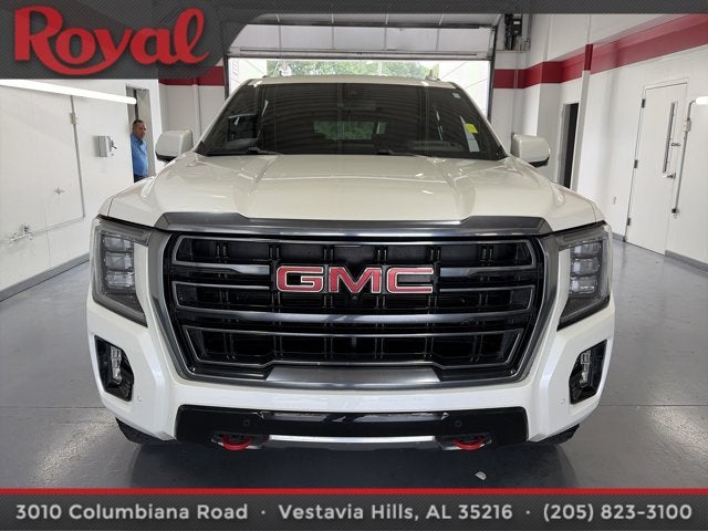 2022 GMC Yukon XL AT4