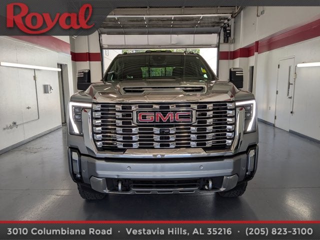 2024 GMC Sierra 2500HD Denali