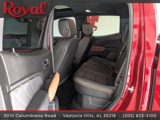 2024 GMC Canyon 4WD AT4