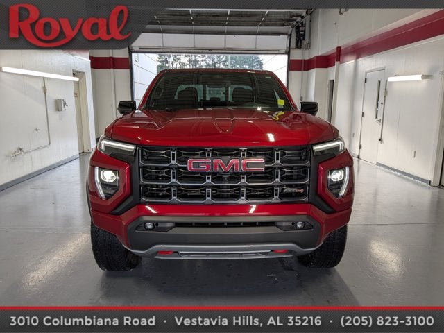 2024 GMC Canyon 4WD AT4