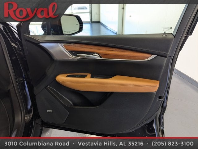 2023 Cadillac XT5 FWD Premium Luxury