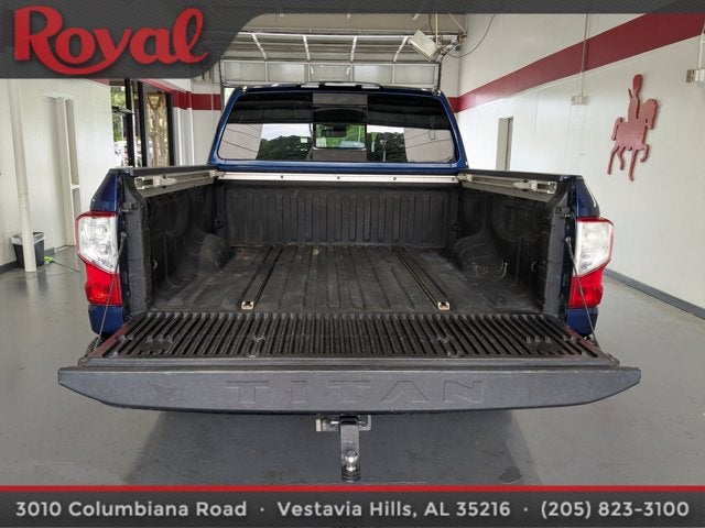 2017 Nissan Titan SL