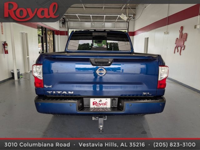 2017 Nissan Titan SL