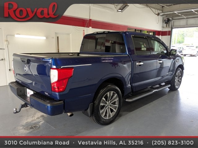 2017 Nissan Titan SL