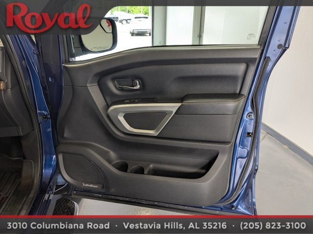 2017 Nissan Titan SL