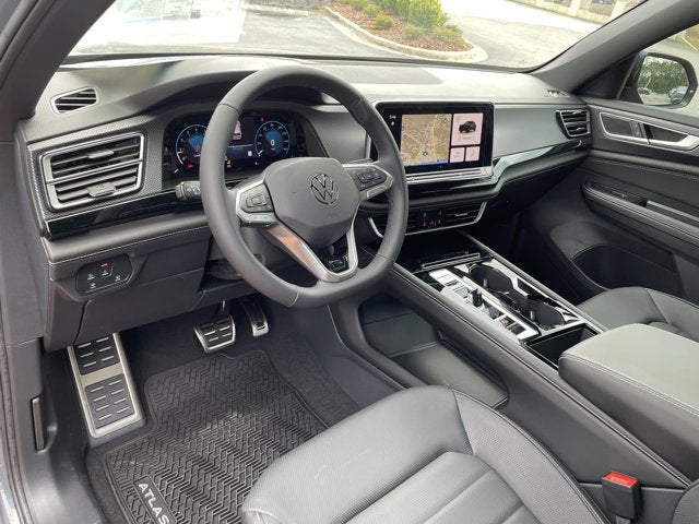 2026 Volkswagen Atlas Cross Sport 2.0T SEL R-Line Black
