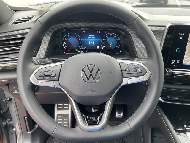 2026 Volkswagen Atlas Cross Sport 2.0T SEL R-Line Black