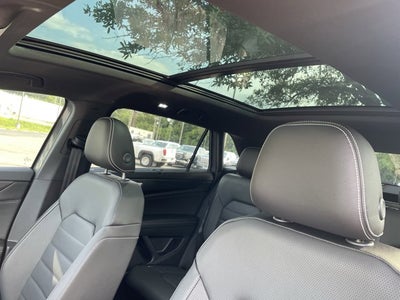 2026 Volkswagen Atlas Cross Sport 2.0T SEL R-Line Black