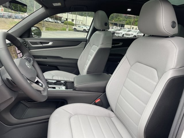 2026 Volkswagen Atlas Cross Sport 2.0T SEL R-Line Black