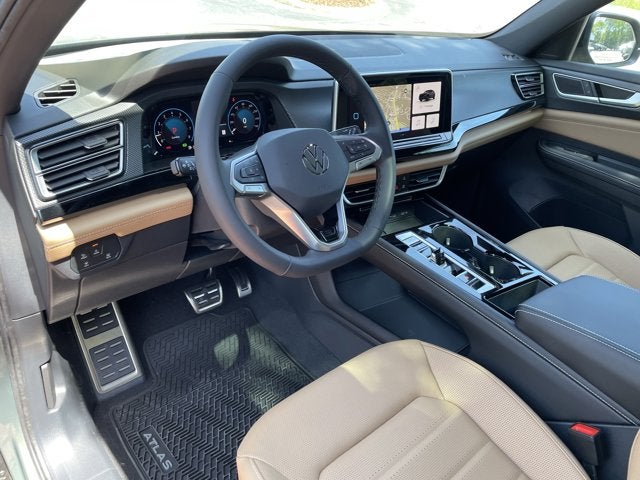 2026 Volkswagen Atlas Cross Sport 2.0T SEL R-Line Black