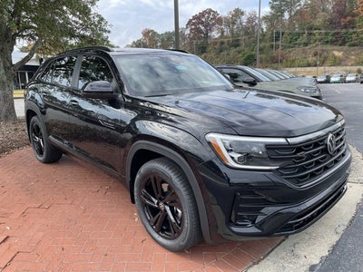 2026 Volkswagen Atlas Cross Sport 2.0T SEL R-Line Black