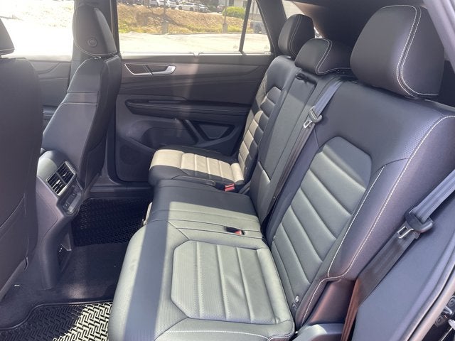 2026 Volkswagen Atlas Cross Sport 2.0T SEL R-Line Black