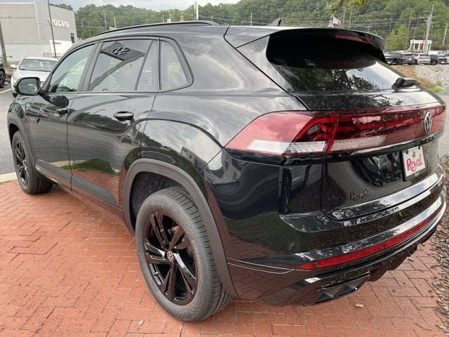 2026 Volkswagen Atlas Cross Sport 2.0T SEL R-Line Black