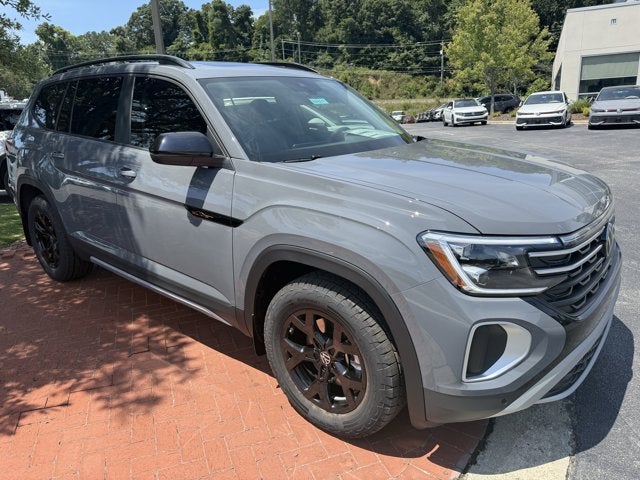 2026 Volkswagen Atlas 2.0T Peak Edition