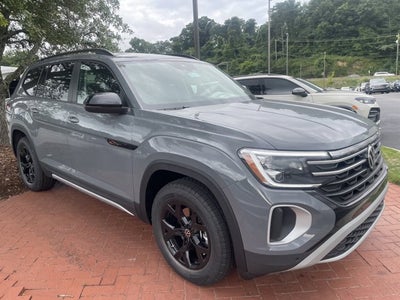 2026 Volkswagen Atlas 2.0T Peak Edition