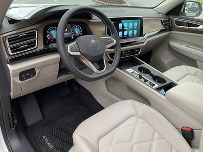 2026 Volkswagen Atlas 2.0T SE