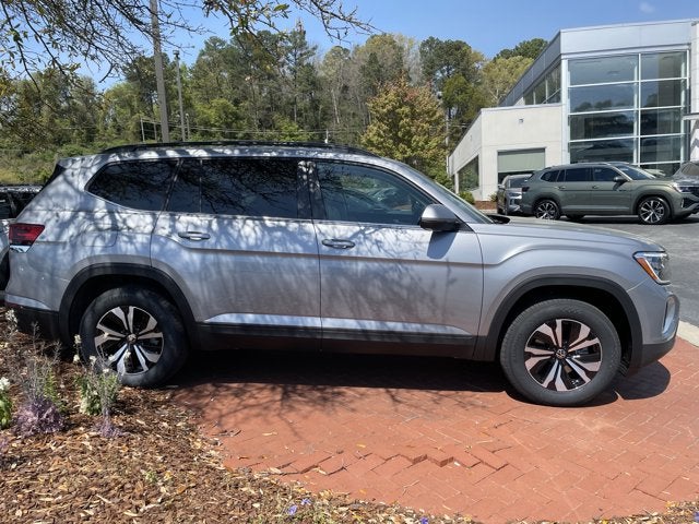 2026 Volkswagen Atlas 2.0T SE