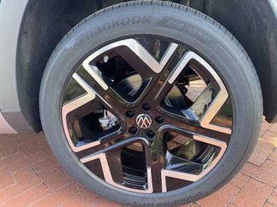 2027 Volkswagen Atlas SEL Premium R-Line