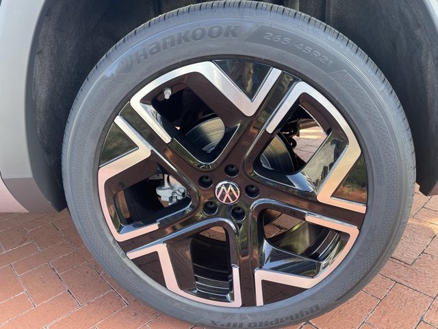 2027 Volkswagen Atlas SEL Premium R-Line