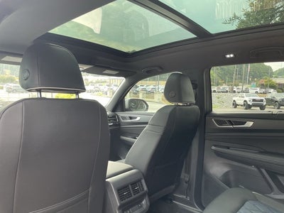 2026 Volkswagen Atlas Cross Sport 2.0T SEL Premium R-Line