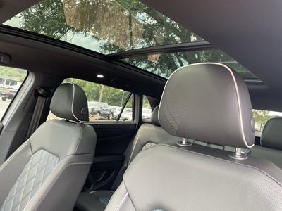 2026 Volkswagen Atlas Cross Sport 2.0T SEL Premium R-Line