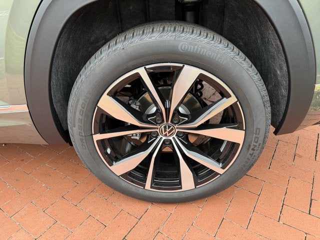 2026 Volkswagen Atlas Cross Sport 2.0T SEL Premium R-Line