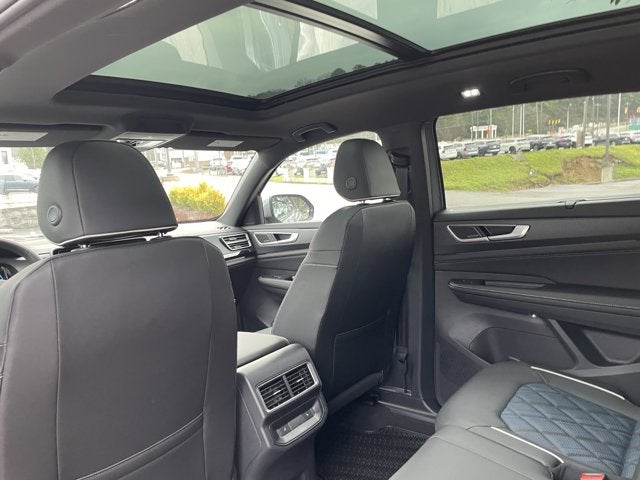 2026 Volkswagen Atlas Cross Sport 2.0T SEL Premium R-Line