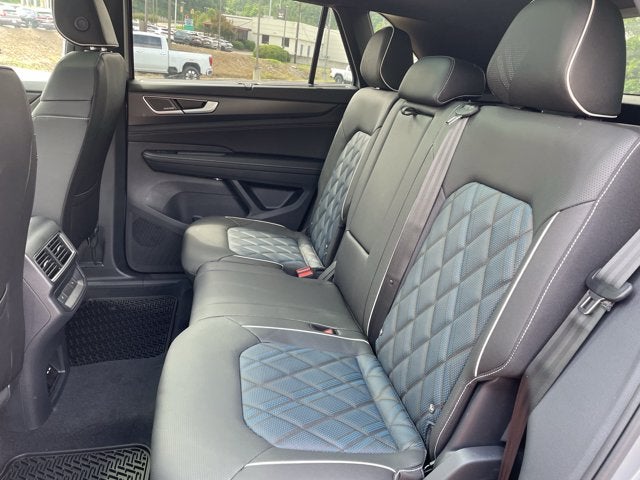 2026 Volkswagen Atlas Cross Sport 2.0T SEL Premium R-Line