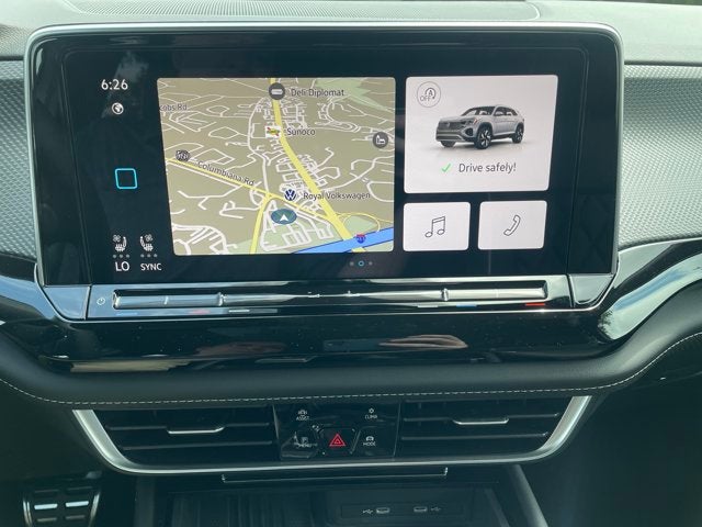 2026 Volkswagen Atlas Cross Sport 2.0T SEL Premium R-Line