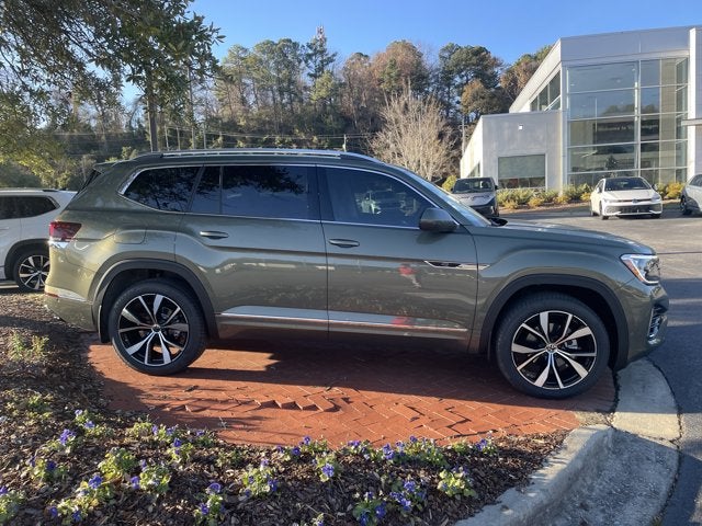2026 Volkswagen Atlas 2.0T SEL Premium R-Line