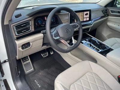 2026 Volkswagen Atlas 2.0T SEL Premium R-Line