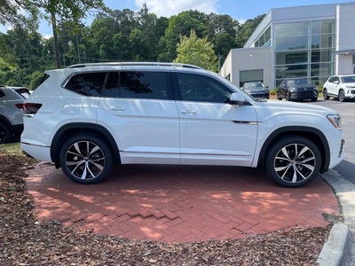 2026 Volkswagen Atlas 2.0T SEL Premium R-Line