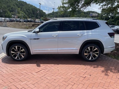 2026 Volkswagen Atlas 2.0T SEL Premium R-Line