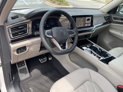 2026 Volkswagen Atlas 2.0T SEL Premium R-Line