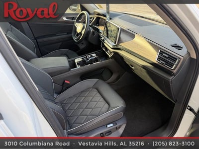 2026 Volkswagen Atlas 2.0T SEL Premium R-Line