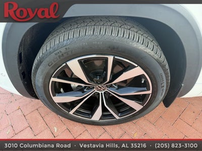 2026 Volkswagen Atlas 2.0T SEL Premium R-Line