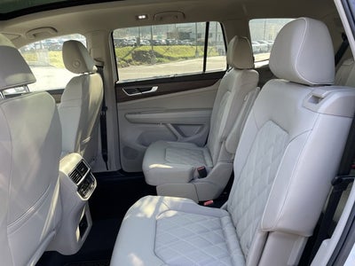 2026 Volkswagen Atlas 2.0T SEL Premium R-Line