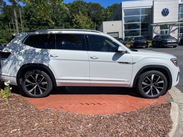 2026 Volkswagen Atlas 2.0T SEL Premium R-Line