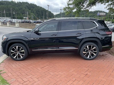 2026 Volkswagen Atlas 2.0T SEL Premium R-Line