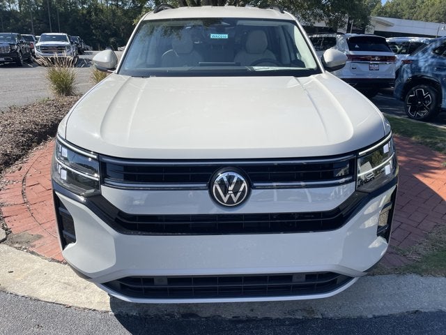 2027 Volkswagen Atlas SE w/Technology